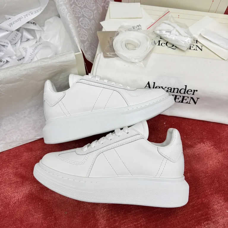 Alexander McQueen Shoe 